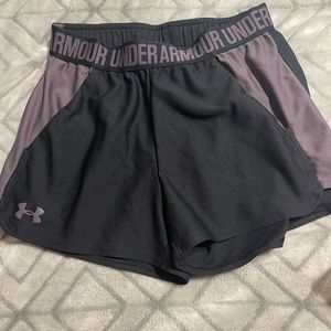 Womens XS under armour shorts